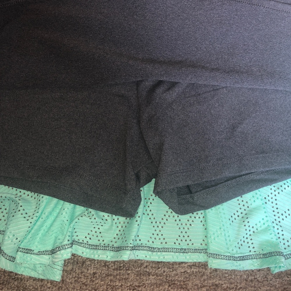 Balance Collection skort - Picture 6 of 7